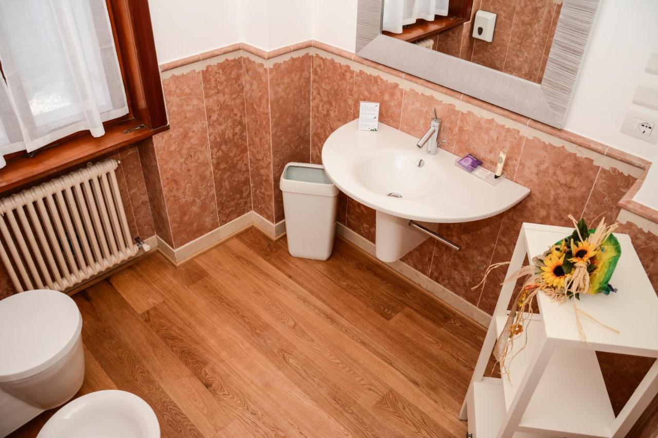Villa Torbole Torbole Sul Garda Ngoại thất bức ảnh