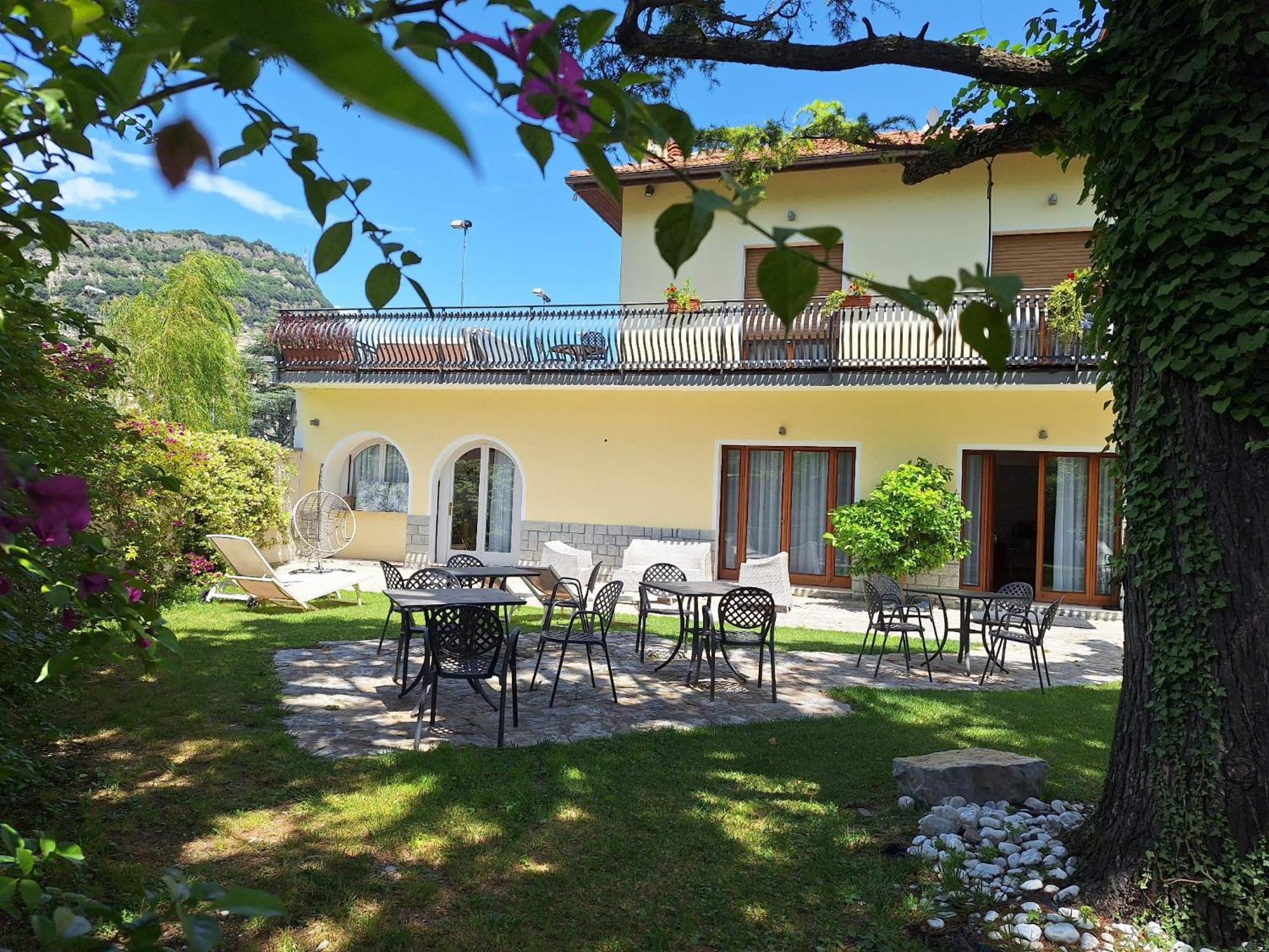 Villa Torbole Torbole Sul Garda Ngoại thất bức ảnh
